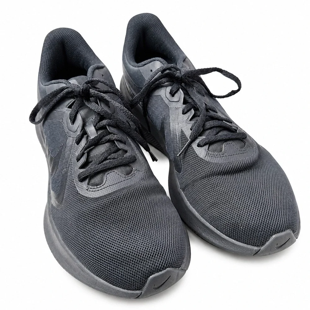 NIKE Downshifter Road Running Sneaker Mens Sz 12 Triple Black Mesh Athleisure